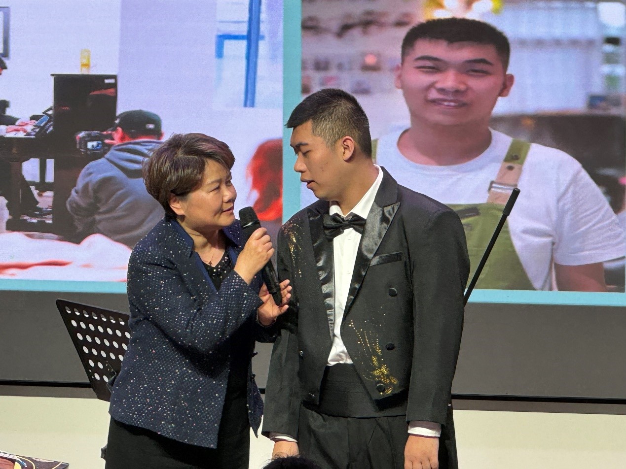 202404101712726137485023938.jpg 2.jpg